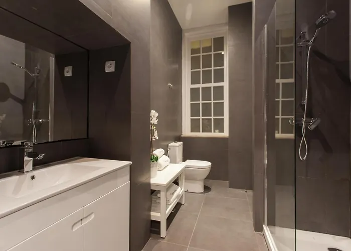Апартаменты Flh Baixa Family Spacious *